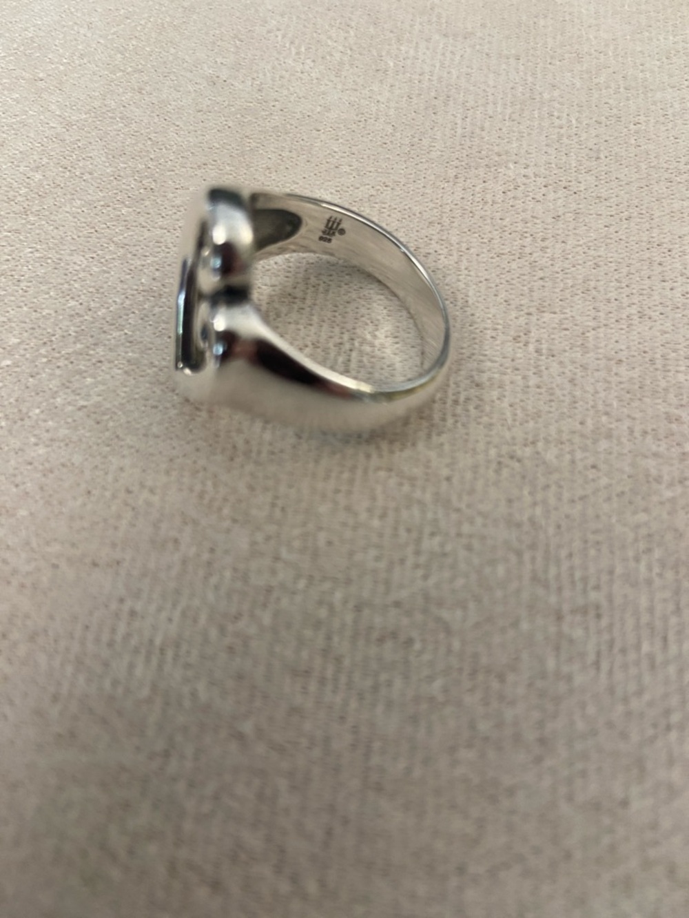 James Avery "Mother's Love" Sterling Silver Open Heart Ring. Size 8 - Picture 11 of 17